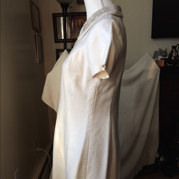 Vintage Ivory Dress With Beaded Collar - Picture 4 of 7